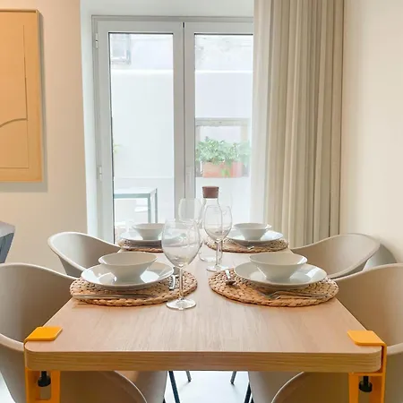 Machadinho Modern * Lissabon