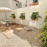 Machadinho Modern * リスボン