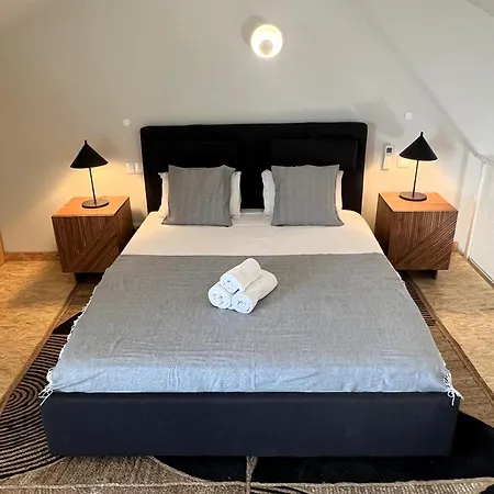 Machadinho Modern Lissabon